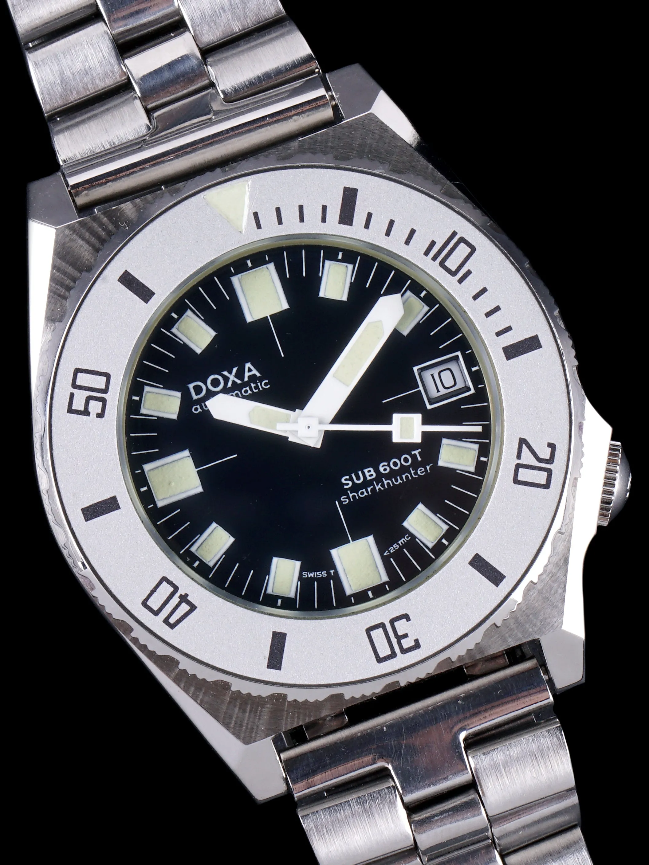 1980s DOXA Sub 600T Sharkhunter Black Dial (Aubry Era)