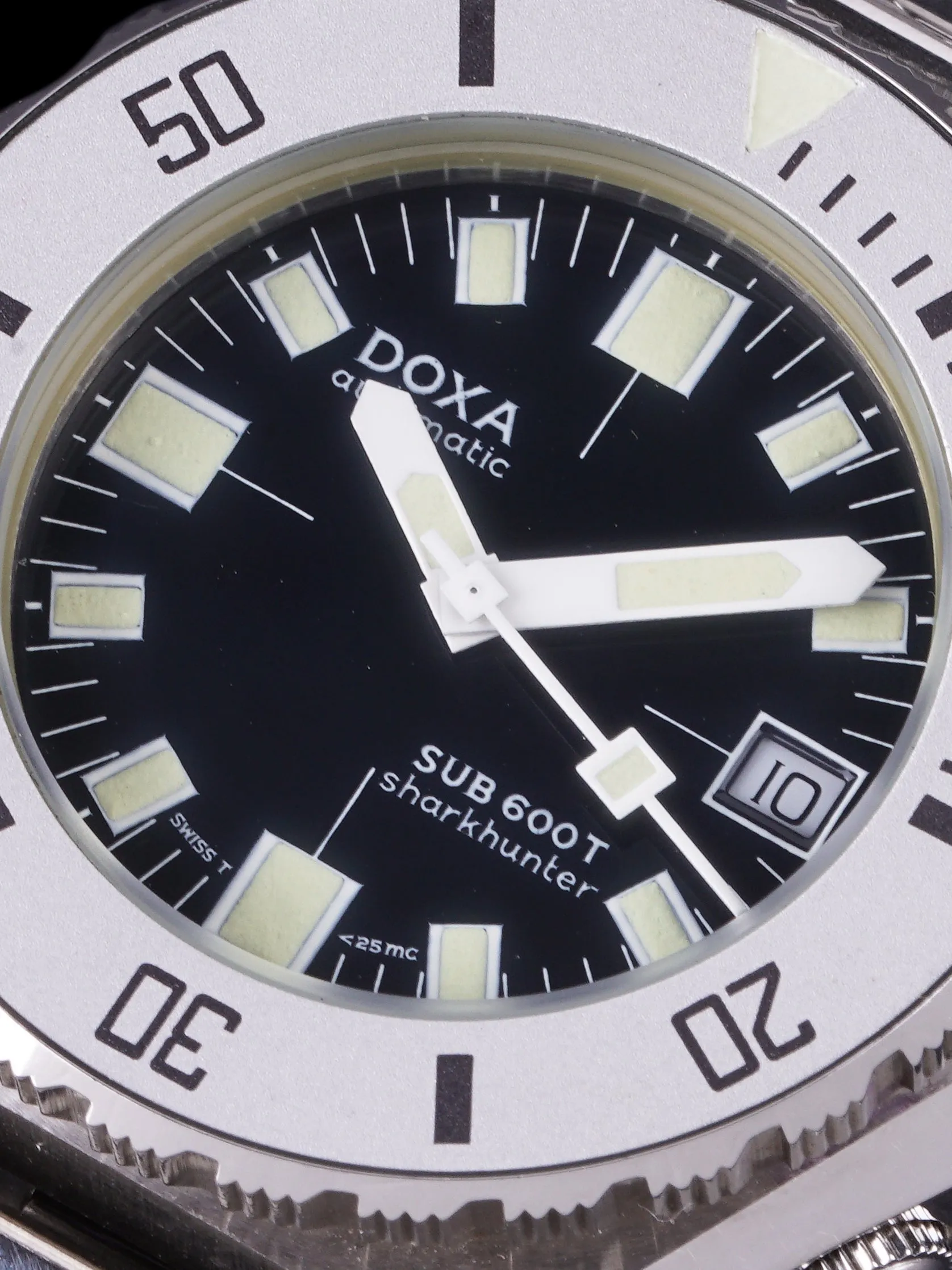 1980s DOXA Sub 600T Sharkhunter Black Dial (Aubry Era)