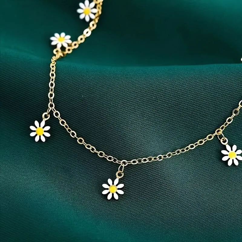 2pcs Stacking Daisy Anklets – Cute Foot Accessories