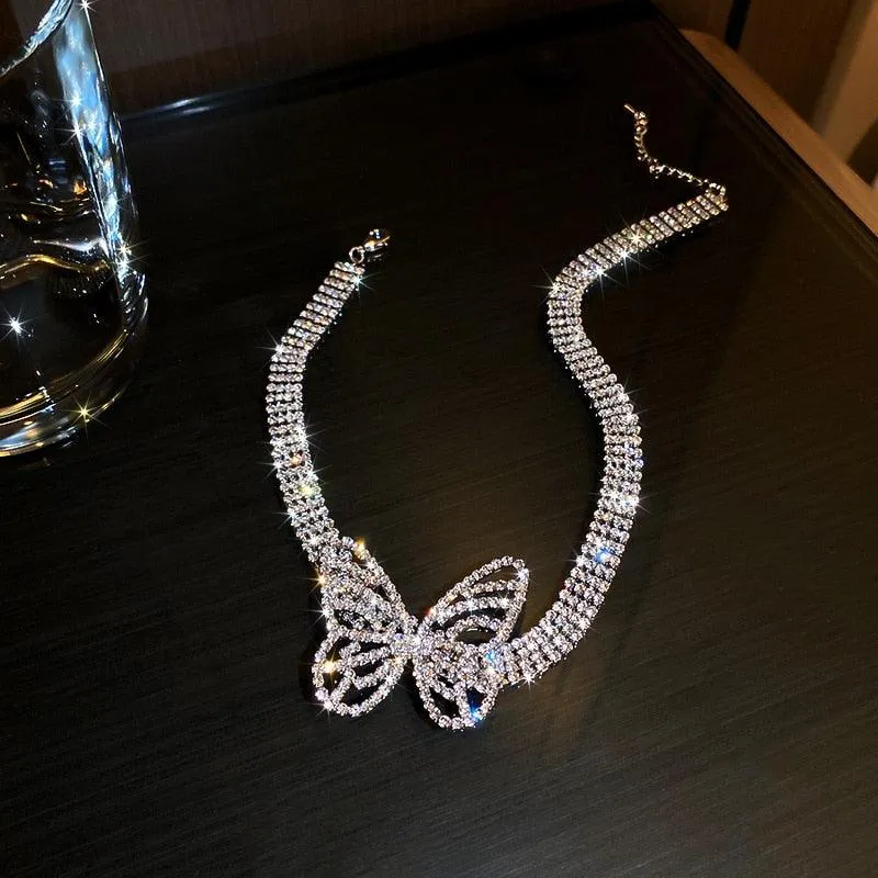 Beautiful Butterfly Crystal Choker Necklaces for Women Shiny Rhinestone Necklaces Statement Jewelry Accessories