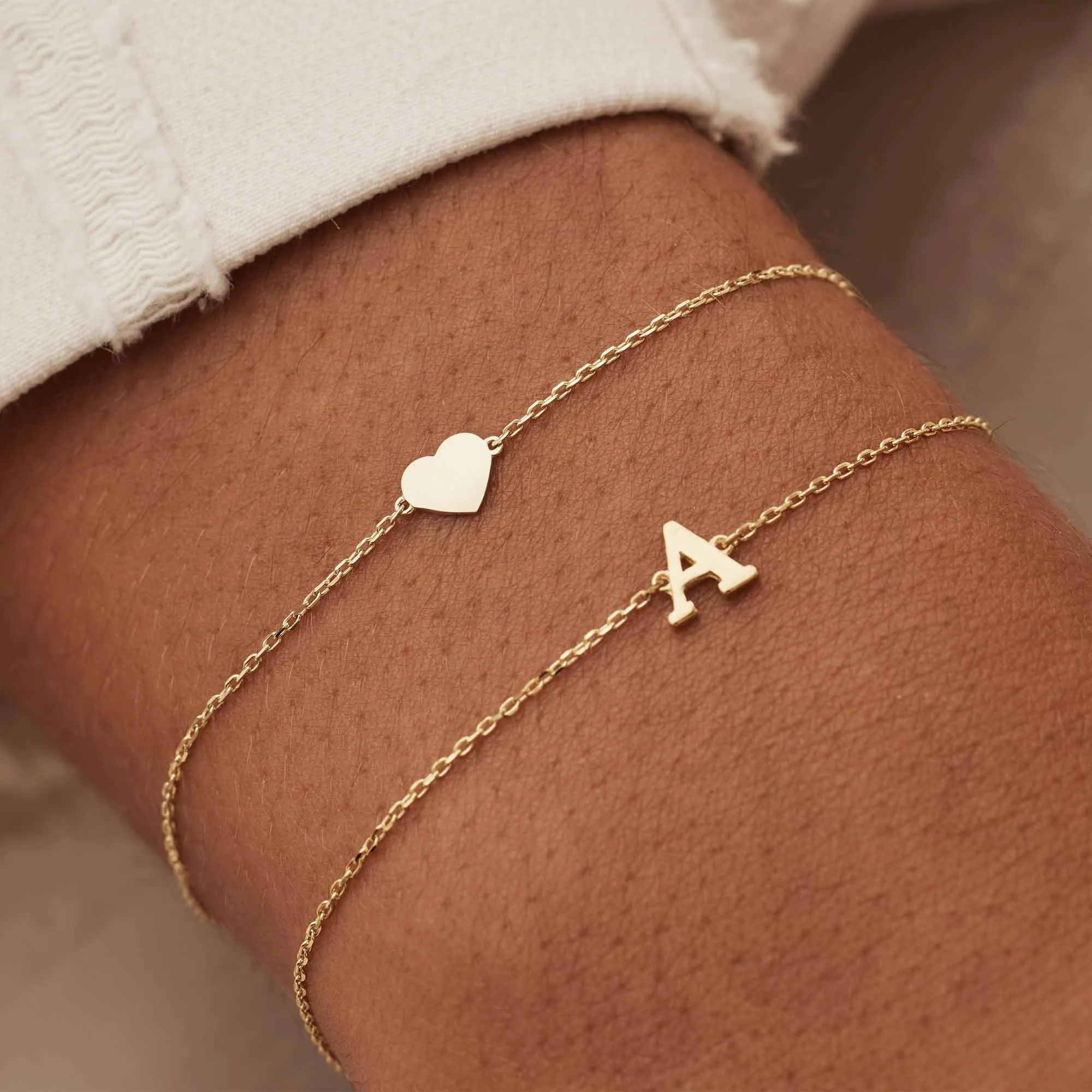 Belleville Amore 14 karat gold bracelet with heart