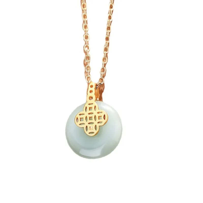 Classic Design Natural Hotan Jade Round Necklace