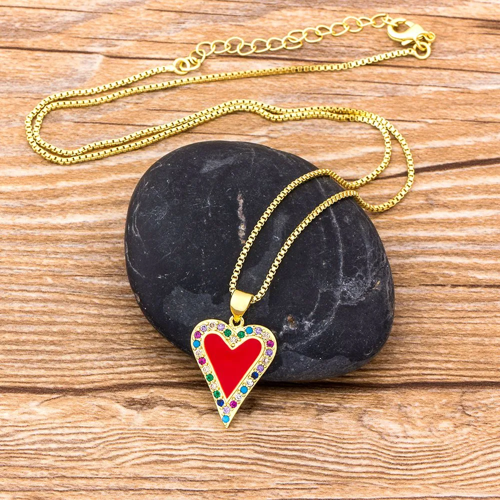 Classic Heart Pendant Necklaces Women