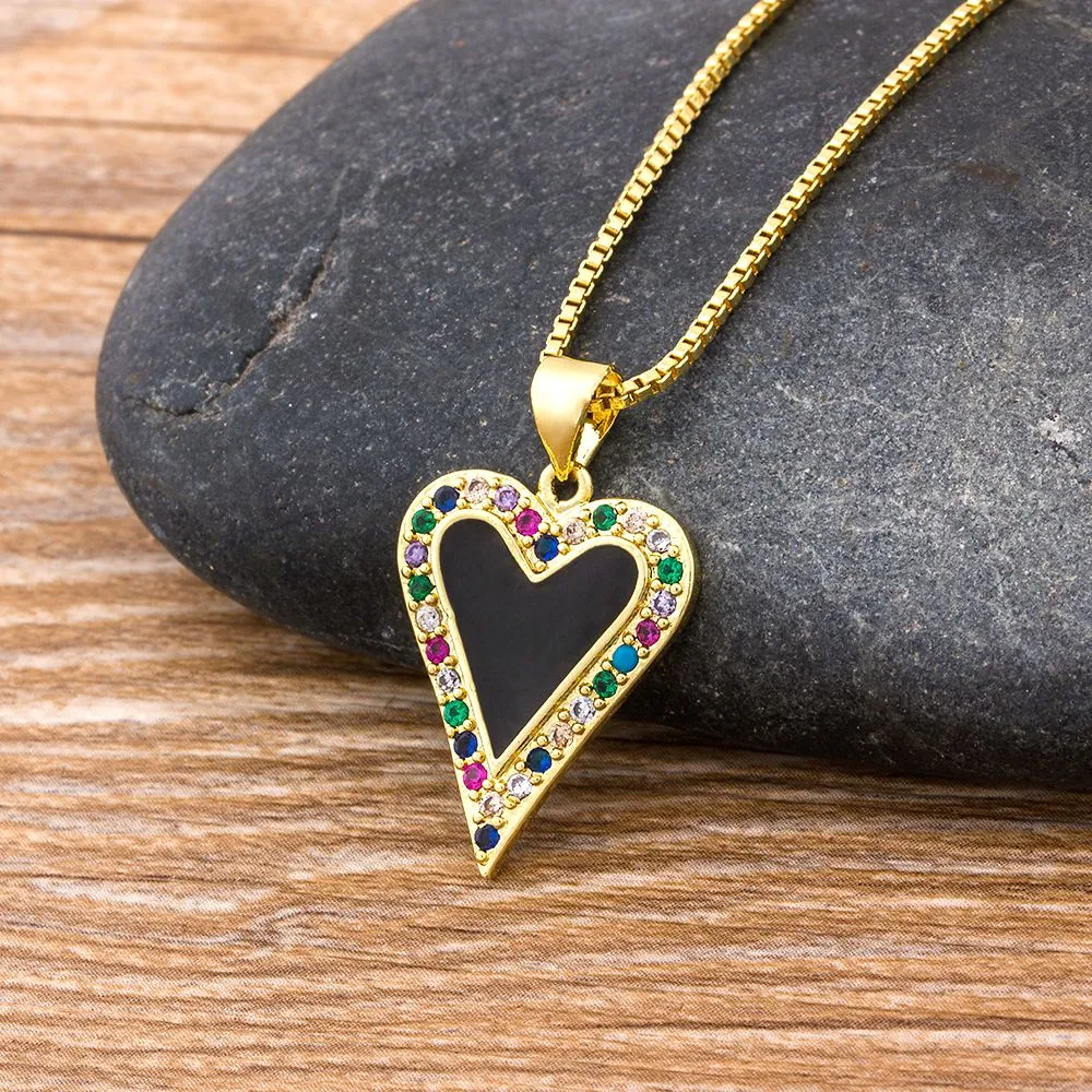 Classic Heart Pendant Necklaces Women