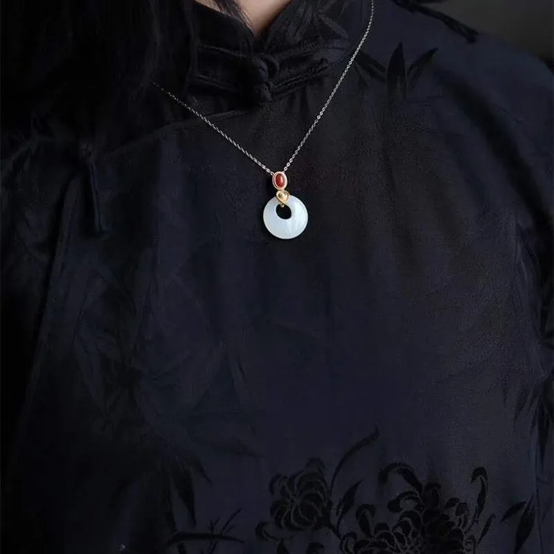 Classic inlaid natural Hetian white jade ring pendant necklace
