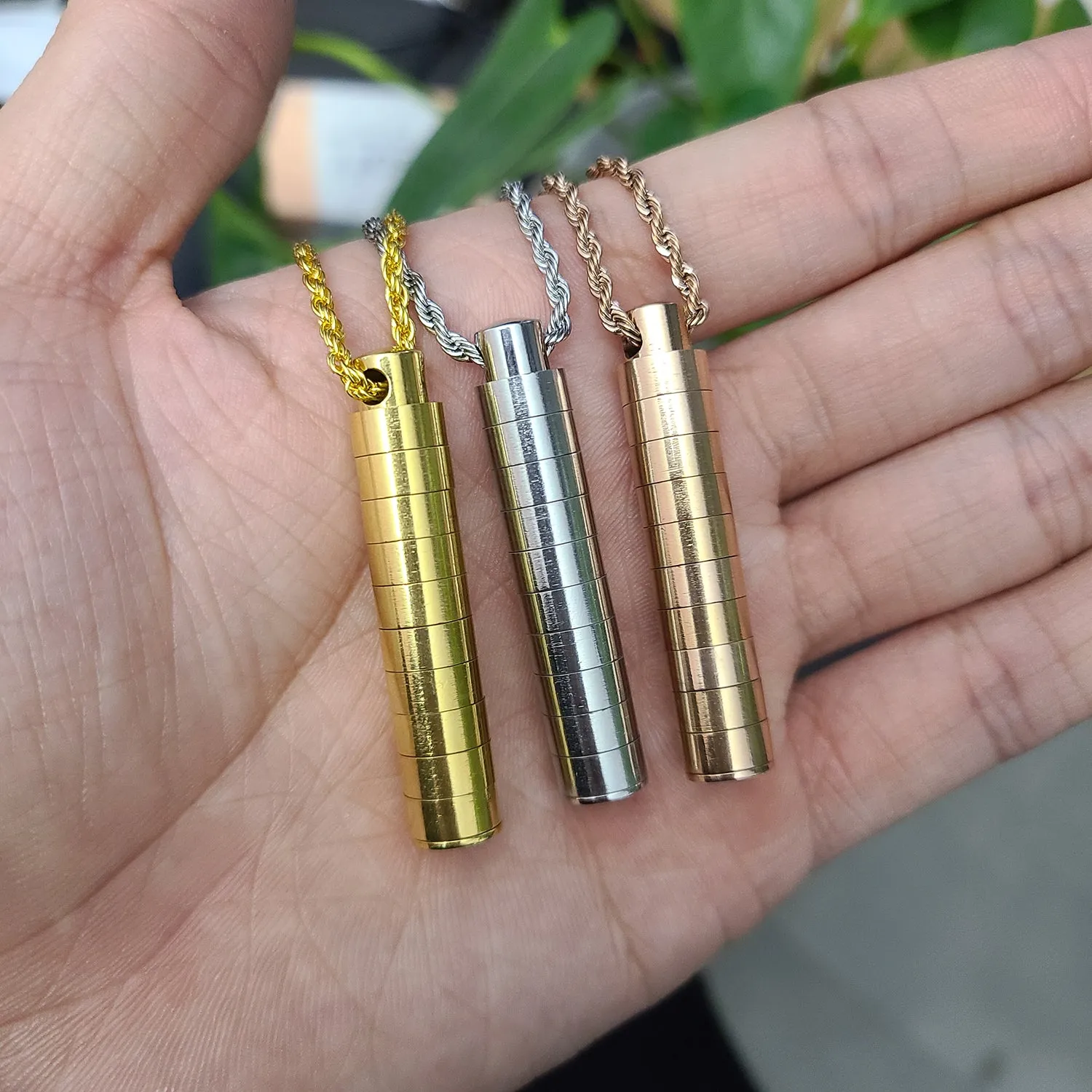 Engrave 1-10 Names Necklace QN21103