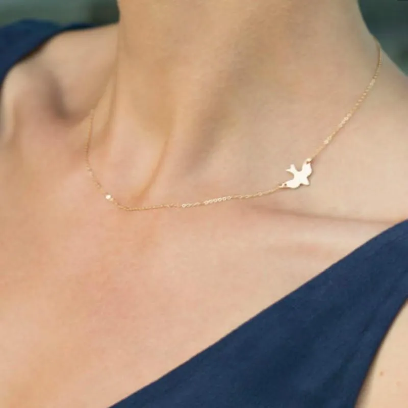 Fashion Female Dove Big Pendant Necklace