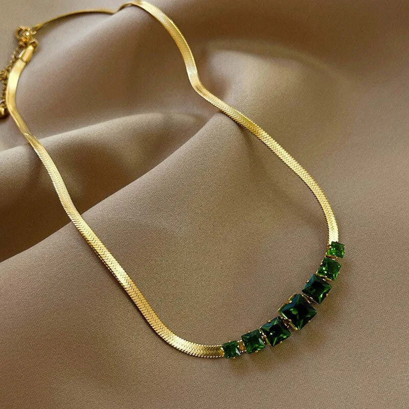 Fashion Upscale Jewelry Embedded Zircon Charms Snake Chain Choker Necklaces Pendants For Women