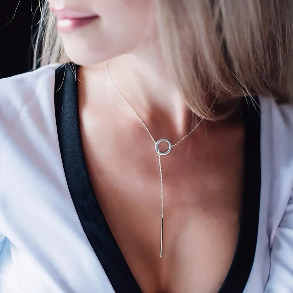 Minimalist Round Stick Pendant Necklace for Women Pearl Clavicle Necklace Leaves Long Chain Fashion Jewelry Statement Girl Gift