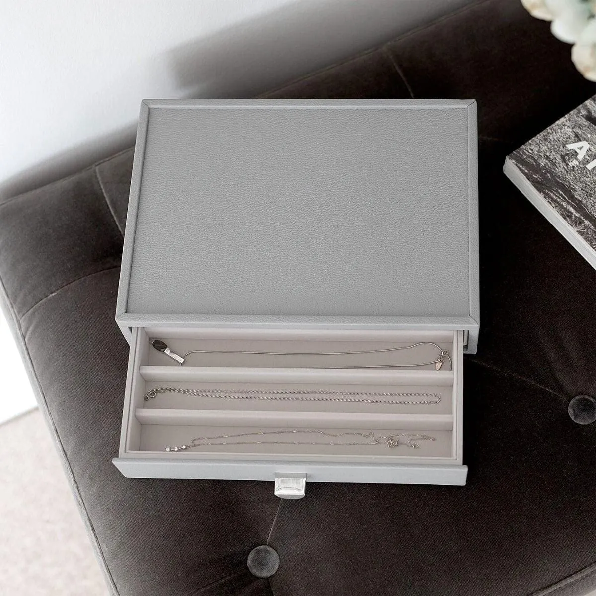 Pebble Grey Classic Necklace Drawer Layer