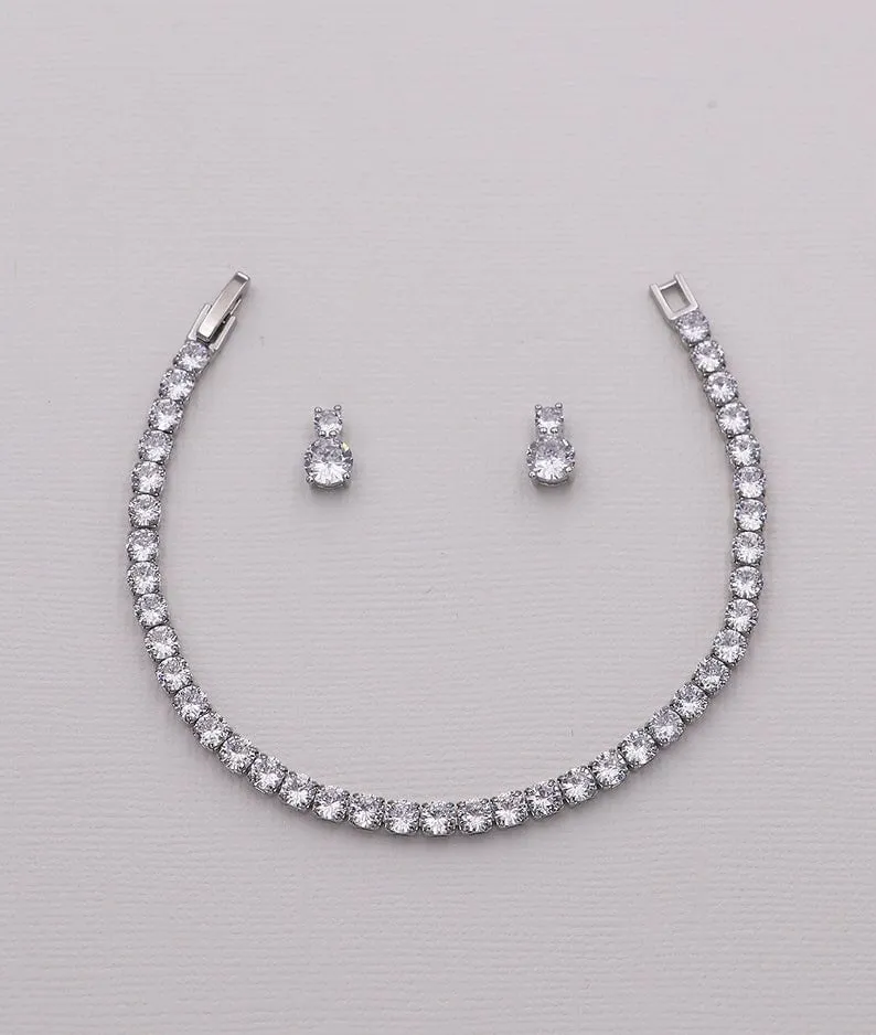 Petite Round Jewelry Set