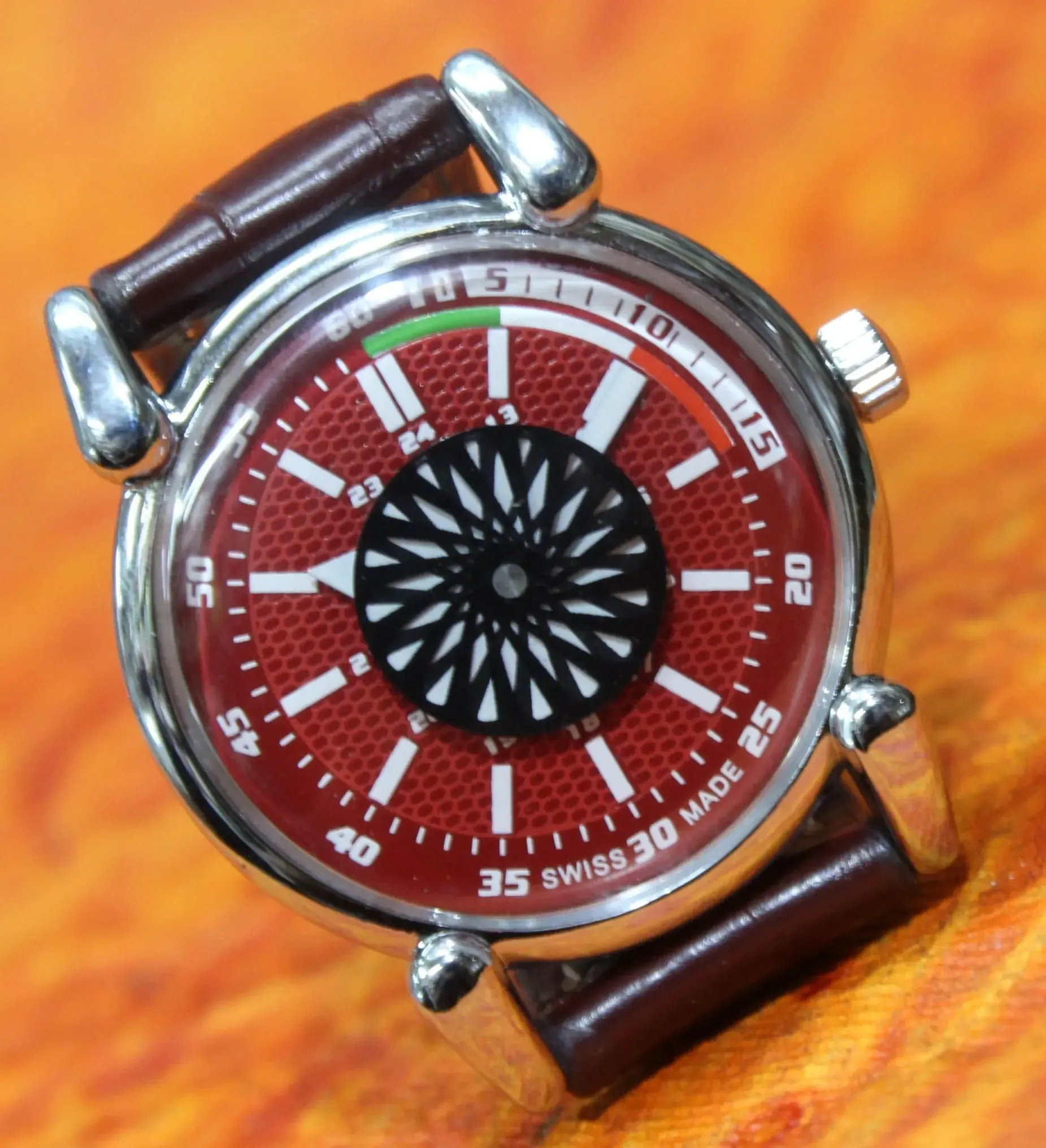 Roulette Mystery Dial Oris Vintage 17 Jewels ST96 Hand Wind Wristwatch