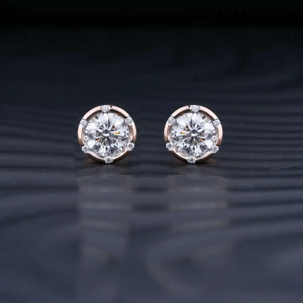 Round Brilliant Diamond Earrings