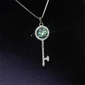 S925 Sterling Silver Key Pendant Necklace 1CT Carat Green Moissanite Choker Chain Women Fine Jewelry Certificate Drop Shipping