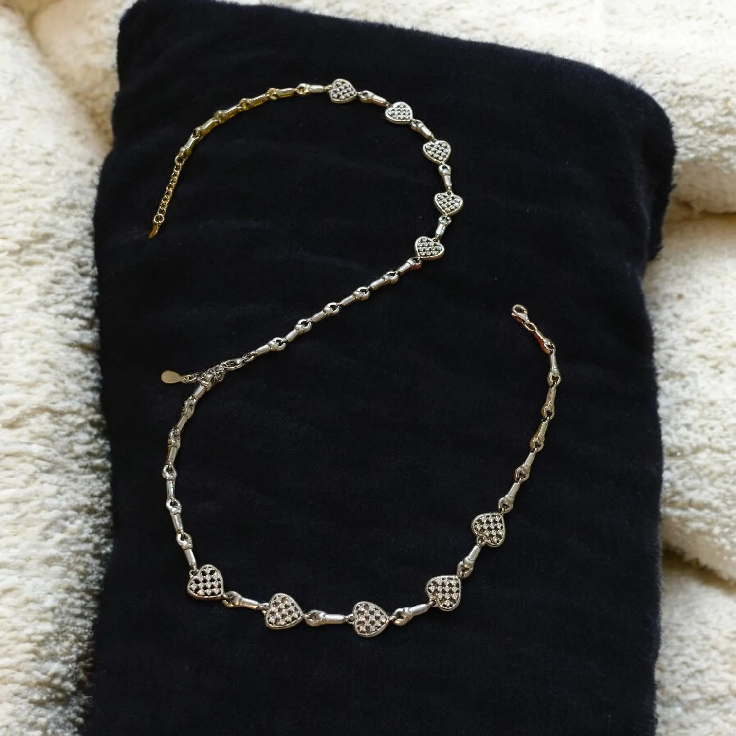 Traditional Hearts Silver Anklets