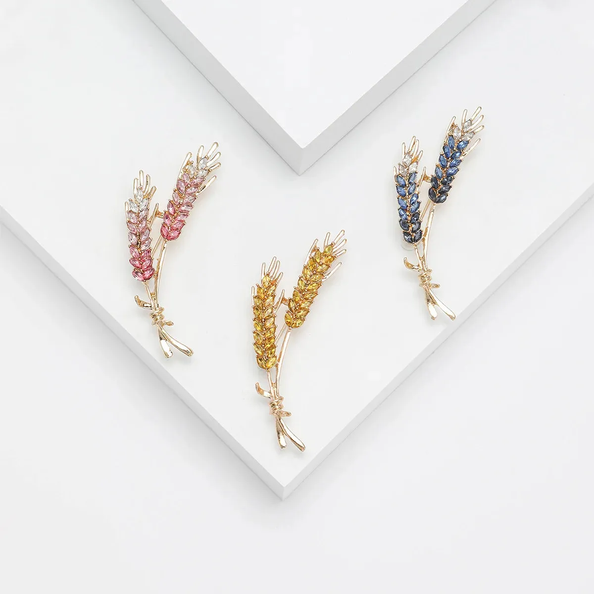 Women's Brooches Trendy Fashion 3-Color Rhinestone Ear of Wheat Lapel Pins Luxury Jewelry Accessories For Clothing